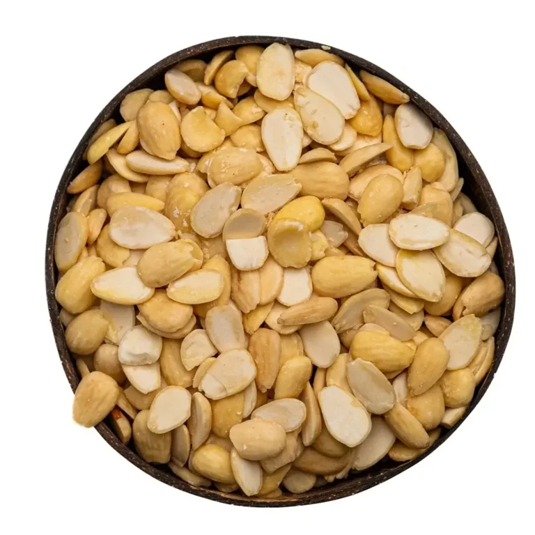 لوز أبيض ني نصف حبة